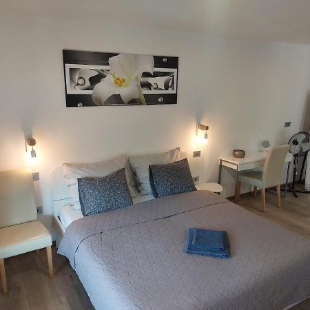 Apartment Cecil Izola Eksteriør bilde